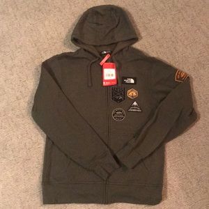NWT men's North Face zip up hoodie